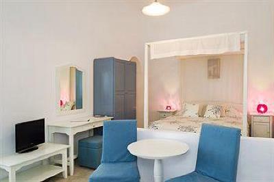 фото отеля Noni's Apartments Fira