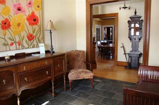 фото отеля Gillespie House Inn