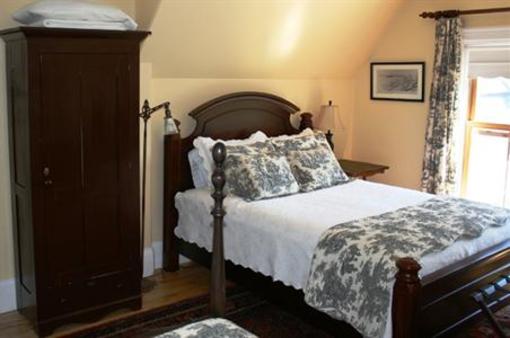 фото отеля Gillespie House Inn
