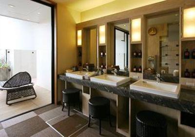 фото отеля Hotel Coco Grand Takasaki