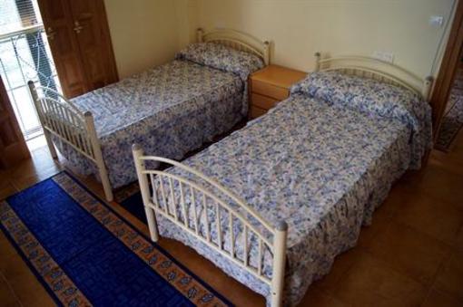 фото отеля Hostal Albergue Villa San Clemente