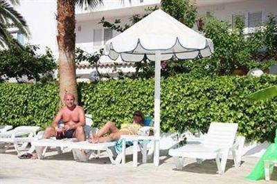 фото отеля Hostal Mar Y Huerta Ibiza