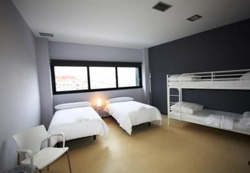 фото отеля Kaps Hostel Vigo