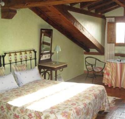 фото отеля Hostal De Buen Amor