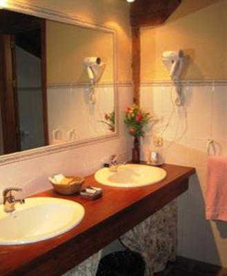 фото отеля Hostal De Buen Amor