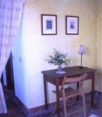 фото отеля Hostal De Buen Amor