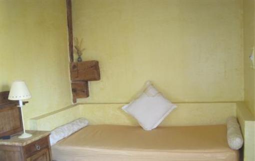 фото отеля Hostal De Buen Amor