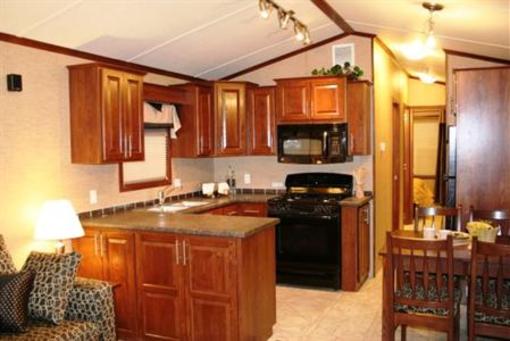 фото отеля Red Eagle Family Campground
