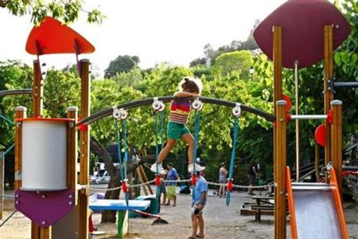 фото отеля Serra de Prades Camping - Bungalow Park