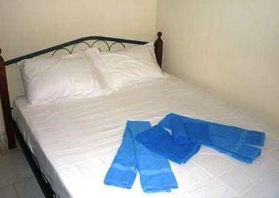 фото отеля Larnaca Budget Residences