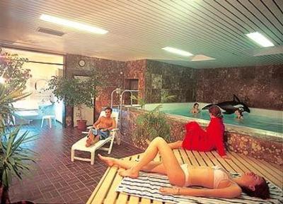 фото отеля Hotel Zum Grunen Kranz