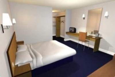 фото отеля Travelodge Burton A38 Southbound