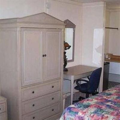 фото отеля Sportsman Inn and Suites
