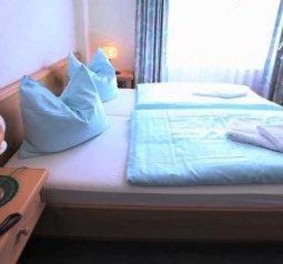 фото отеля Waldhotel Podewall