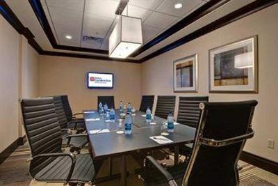 фото отеля Hilton Garden Inn North Little Rock