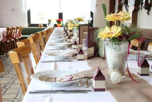 фото отеля Restaurant Gruner Baum