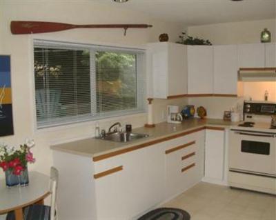 фото отеля Beachcomber Cottage