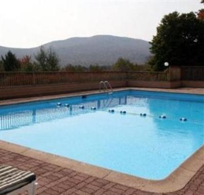 фото отеля Notch Brook Condominiums Stowe (Vermont)