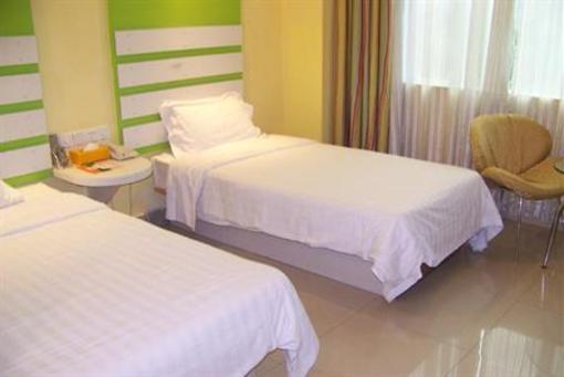 фото отеля 8 Inn Dongguan Dalang