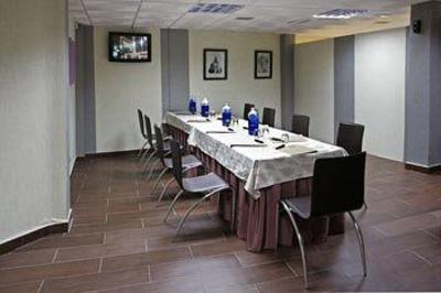 фото отеля Hostal Campo Real