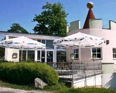 фото отеля Zum-Aumatal Restaurant and Pension