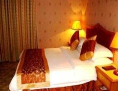 фото отеля Quanzhou Huian Chongwu Haixia Hotel