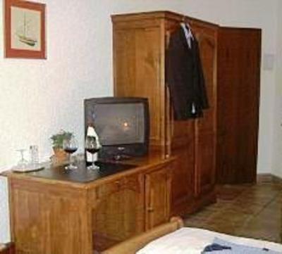 фото отеля Zur Linde SaarLouis
