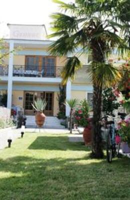 фото отеля Hotel George Thassos