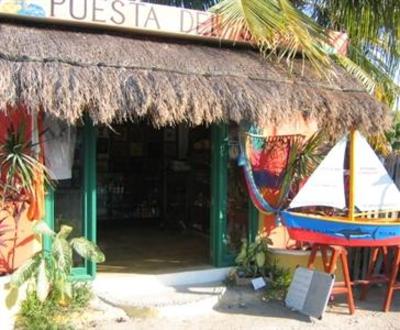 фото отеля Holbox Apartments