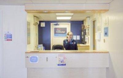 фото отеля Travelodge Colchester Feering
