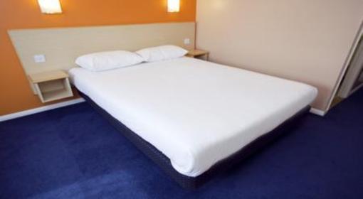 фото отеля Travelodge Colchester Feering