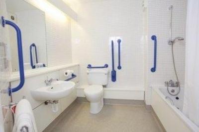 фото отеля Travelodge Colchester Feering