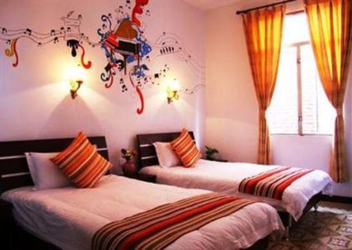 фото отеля Sijiaolou Hostel
