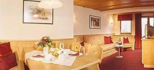 фото отеля Hotel Garni Alpina
