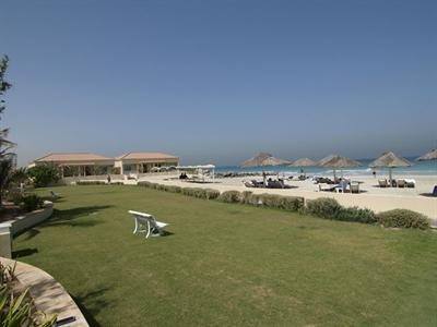 фото отеля Umm Al Quwain Beach Hotel