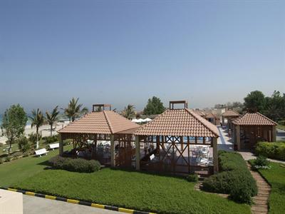 фото отеля Umm Al Quwain Beach Hotel