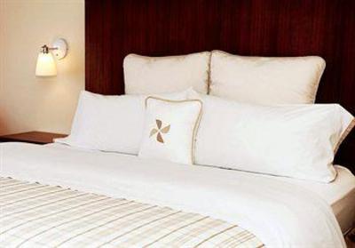фото отеля Four Points Hotel Cambridge City