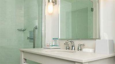 фото отеля Four Points Hotel Cambridge City