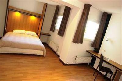 фото отеля Brit Hotel La Bonne Etape