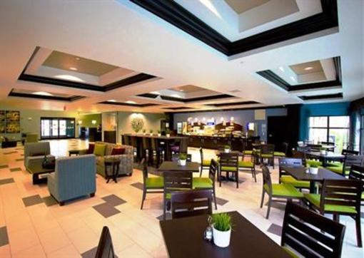 фото отеля Holiday Inn Express Lakeway