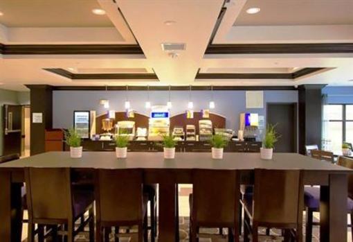 фото отеля Holiday Inn Express Lakeway