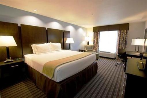 фото отеля Holiday Inn Express Lakeway