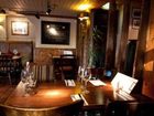 фото отеля Innkeeper's Lodge Aylesbury South Weston Turville