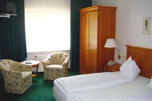 фото отеля Hotel Twilling Garni