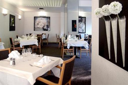 фото отеля Hotel Les Oliviers