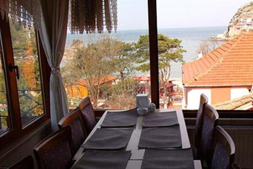 фото отеля Hotel Turkili