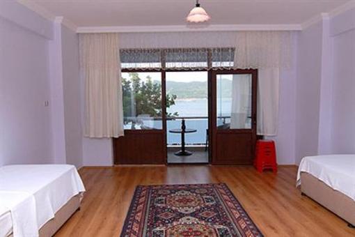 фото отеля Hotel Turkili