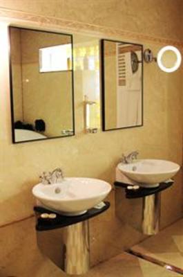 фото отеля Hotel Vila Pontica