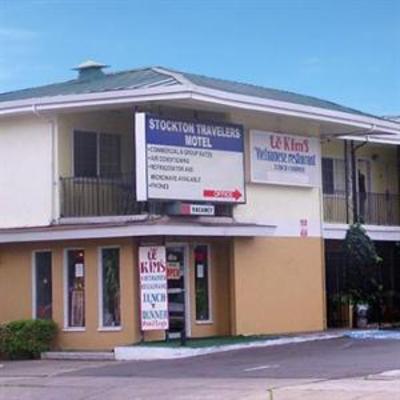 фото отеля Stockton Travelers Motel