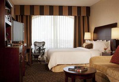 фото отеля Hilton Garden Inn Austin Downtown
